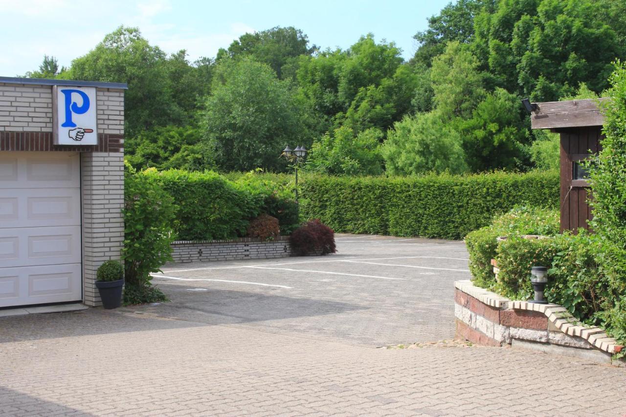 Moderne Und Helle Ferienwohnung Am Ploener See Bosau Buitenkant foto